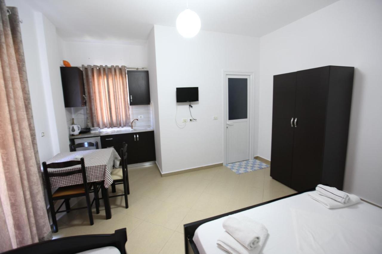 Vila Enea Ksamil Luaran gambar