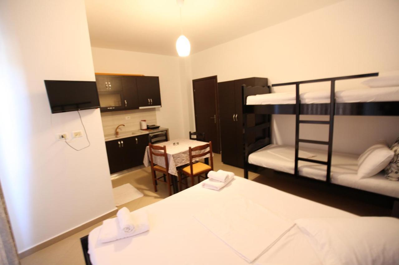 Vila Enea Ksamil Luaran gambar